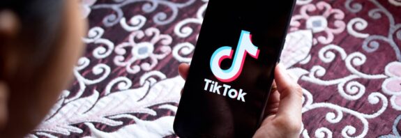 TikTok adds features to help users with eating disorders