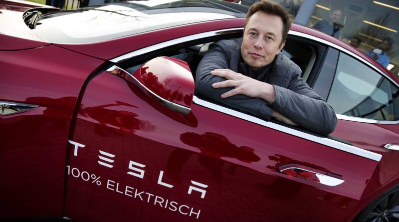 Elon Musk and Tesla face a lawsuit for allegedly violating SEC deal